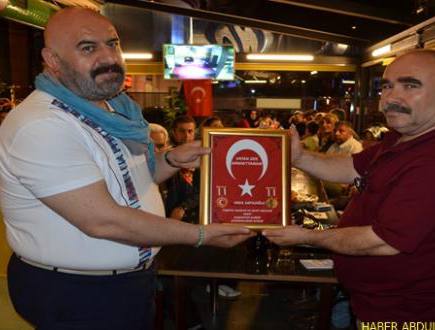 Erol Satıloğlu'un Kaleminden. Hayır Sever İş Adamı Erol Satıloğlu`undan Gazi ve Şehit Ailelerine İftar Yemeği